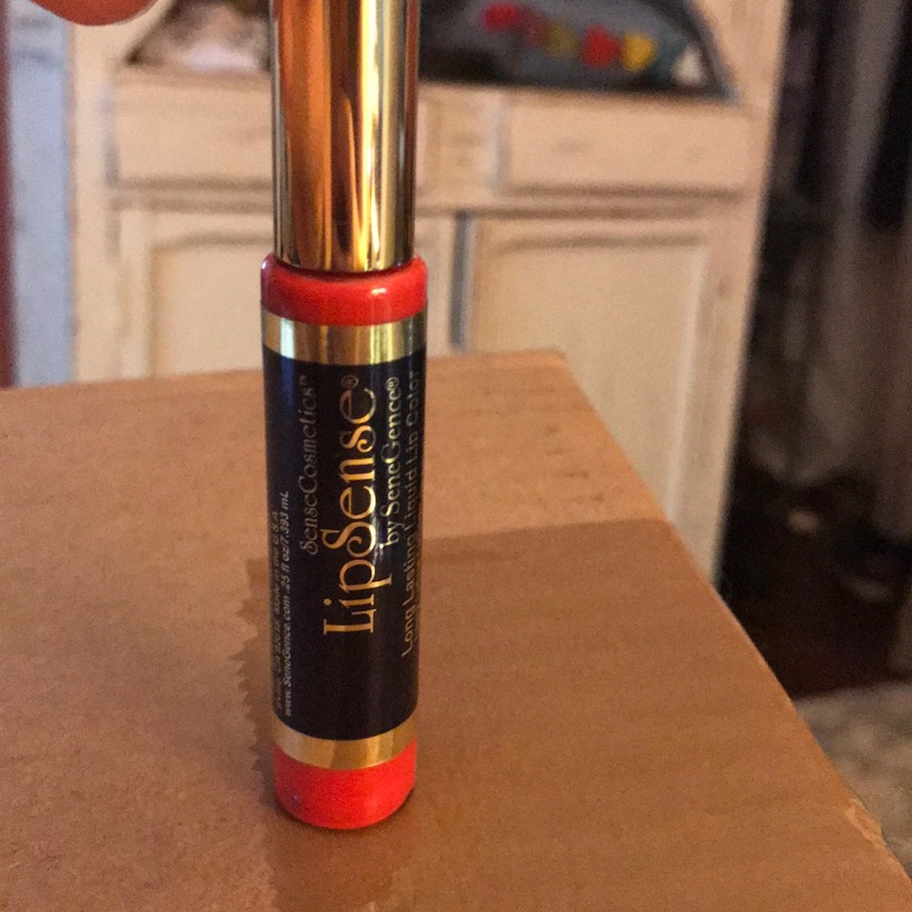 NEW RHUBARB LipSense